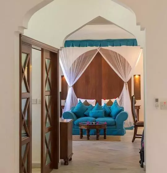 سوییت خانوادگی, The Seyyida Hotel And Spa