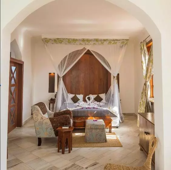 اتاق لوکس با بالکن, The Seyyida Hotel And Spa