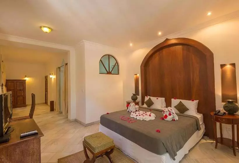 اتاق لوکس با بالکن, The Seyyida Hotel And Spa