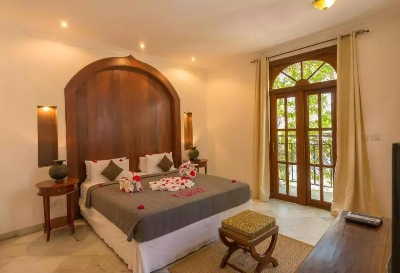اتاق لوکس با بالکن, The Seyyida Hotel And Spa