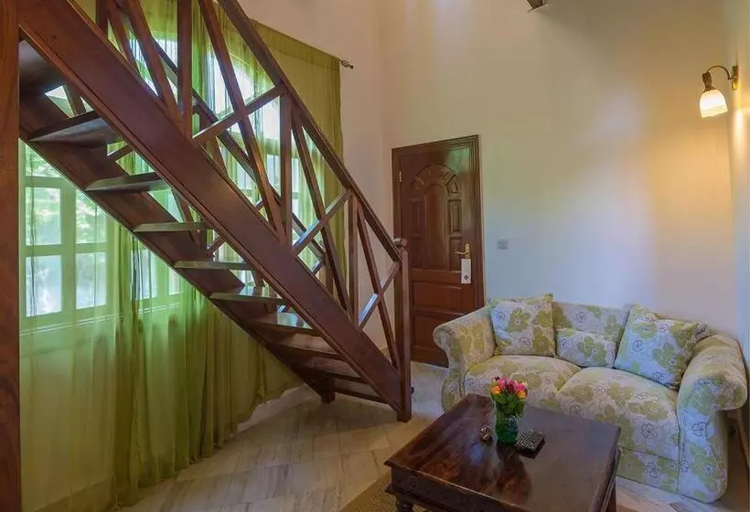 سوییت جونیور, The Seyyida Hotel And Spa