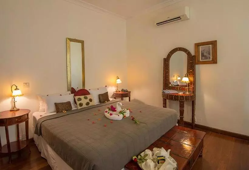 سوییت جونیور, The Seyyida Hotel And Spa
