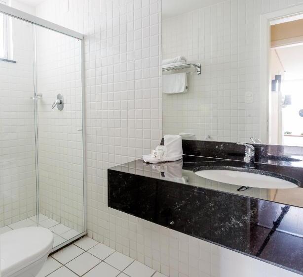 דירה בת חדר שינה 1 עם מרפסת, Victory Suites