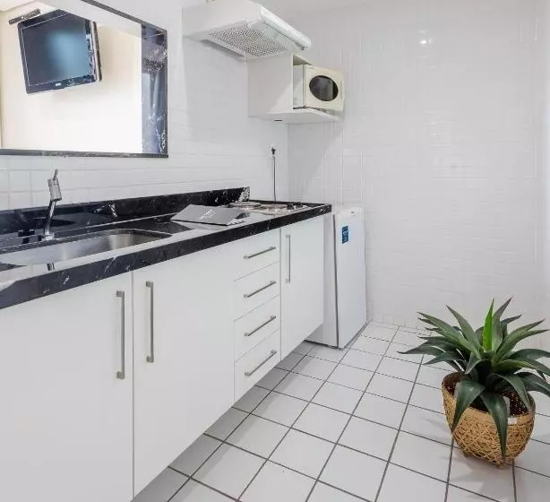 آپارتمان 1 خوابه با بالکن, Victory Suites