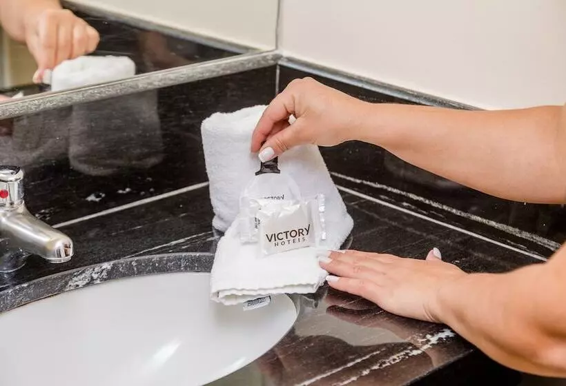 آپارتمان 1 خوابه, Victory Suites