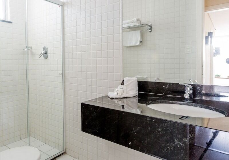 חדר דלוקס, Victory Suites