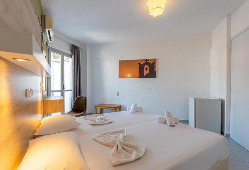 4인용 스탠다드 룸, Simple Hotel Hersonissos Blue