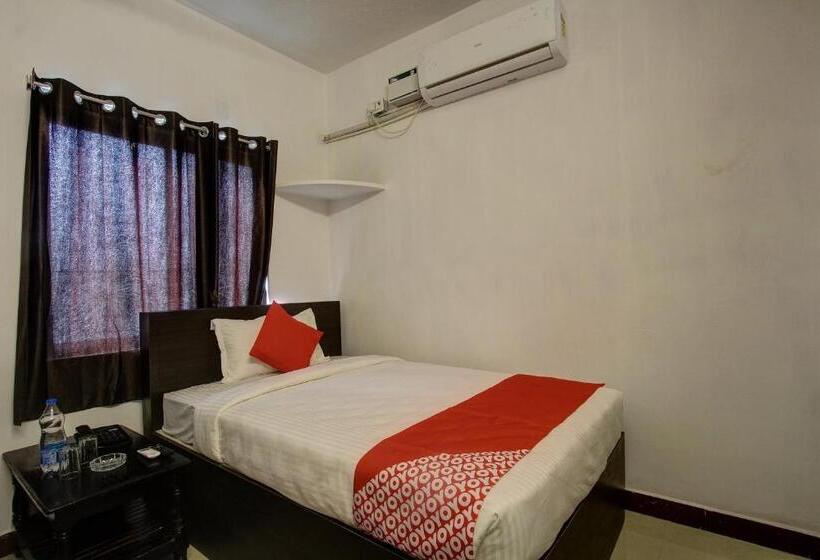 اتاق کلاسیک سه تخته, Super Hotel O Roomz