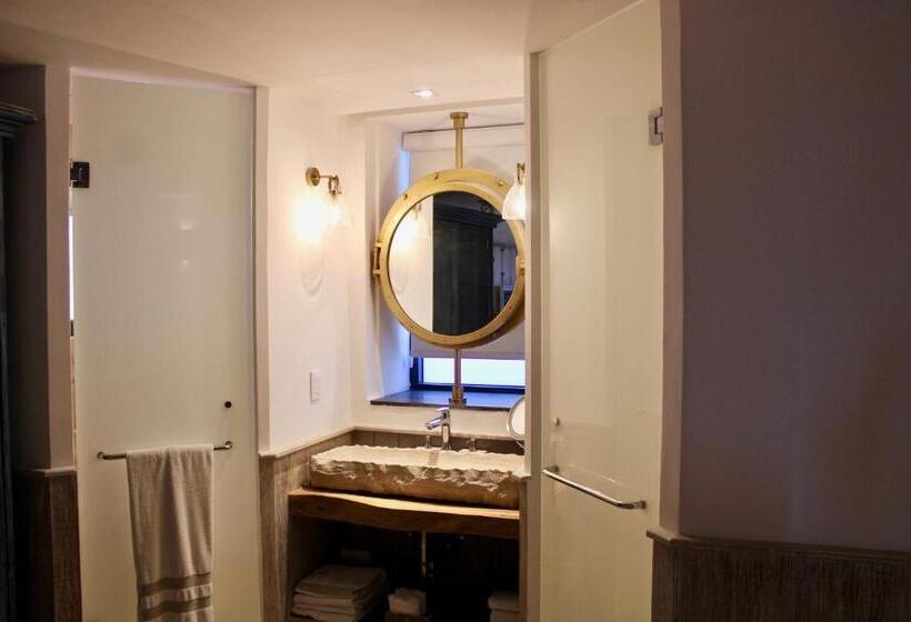 스위트 킹사이즈 침대, Naay Boutique Hotel Holbox