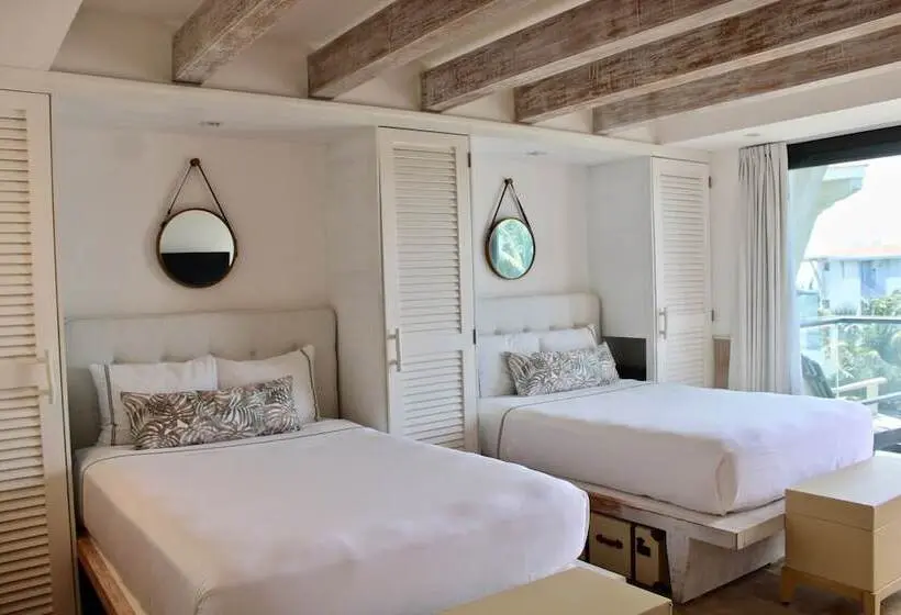 スイート, Delek Holbox