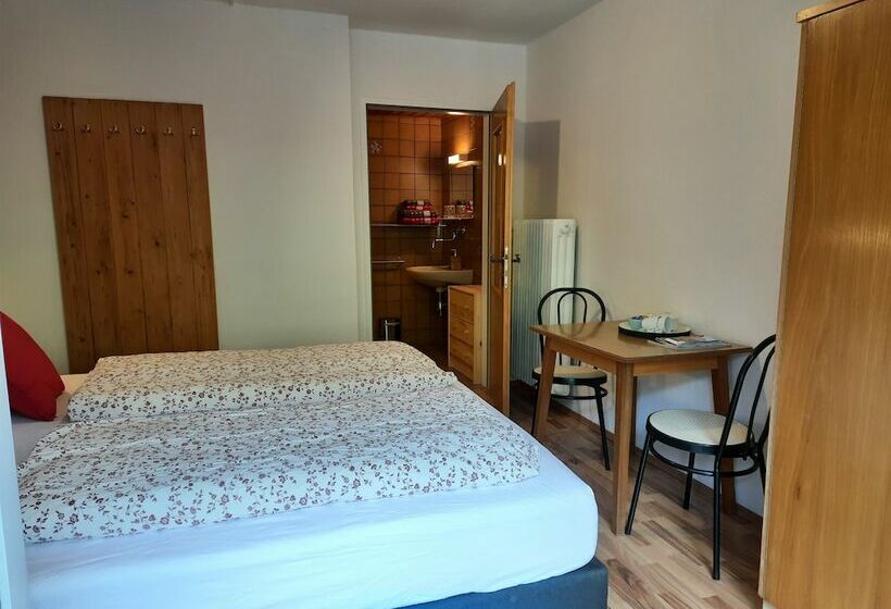 Номер Комфорт, Gästehaus Enzian