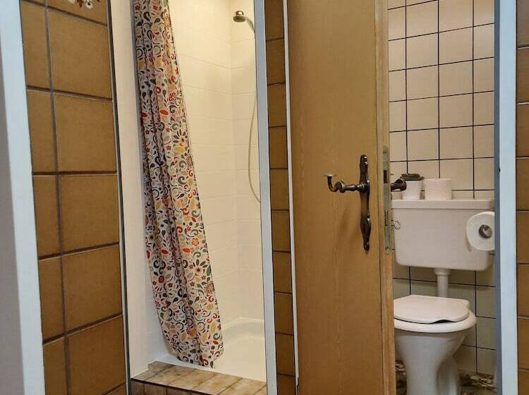 Апартаменты Comfort 3 Спальни, Gästehaus Enzian