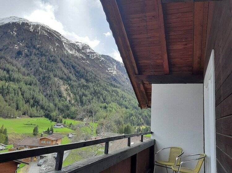 Апартаменты Comfort 2 Спальни, Gästehaus Enzian