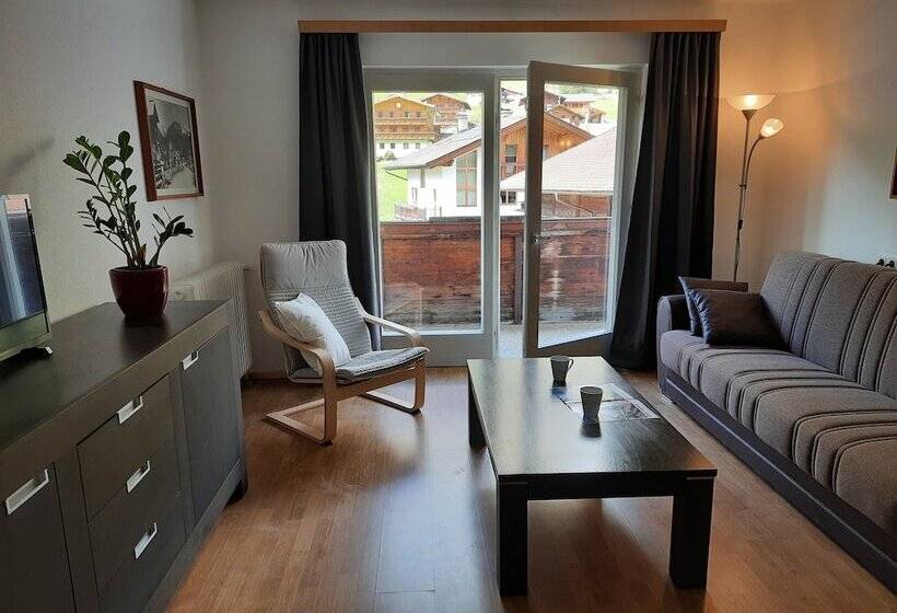 Апартаменты Comfort 2 Спальни, Gästehaus Enzian