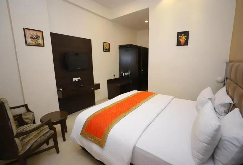 Chambre Supérieure, Jm Vistaraa