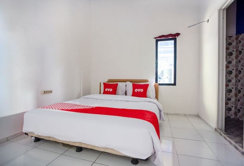 Номер Deluxe, Collection O Tunas Plaza Residence