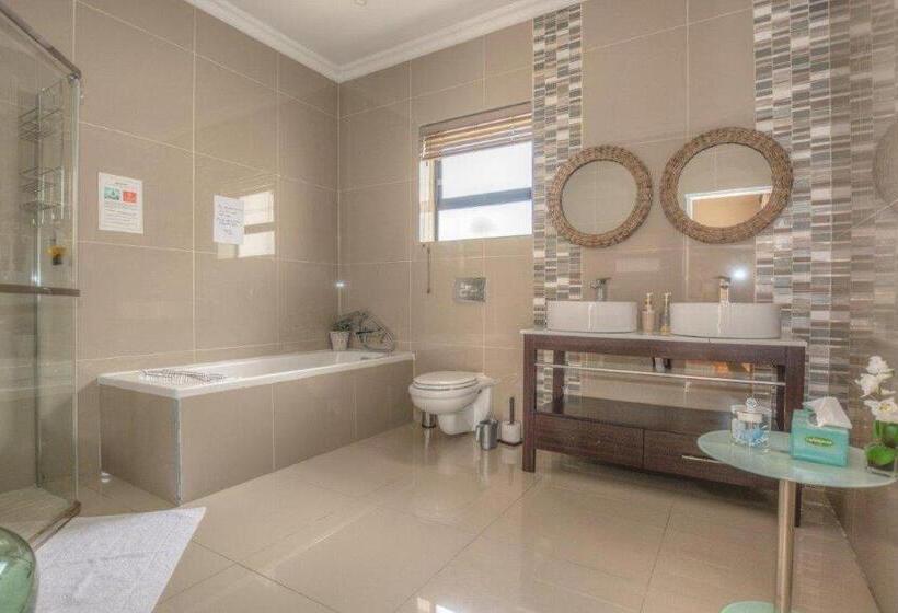 豪华房间, Cashmere Suites