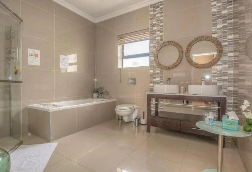اتاق لوکس, Cashmere Suites