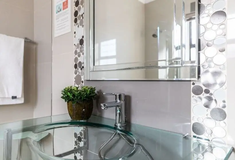 اتاق کلاس بیزنس, Cashmere Suites