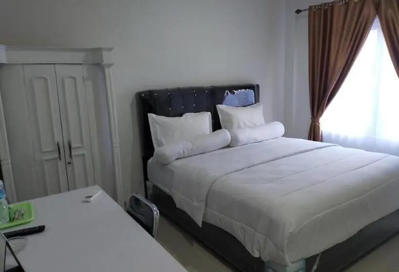 デラックスルーム, Reddoorz Near Palembang Airport 2