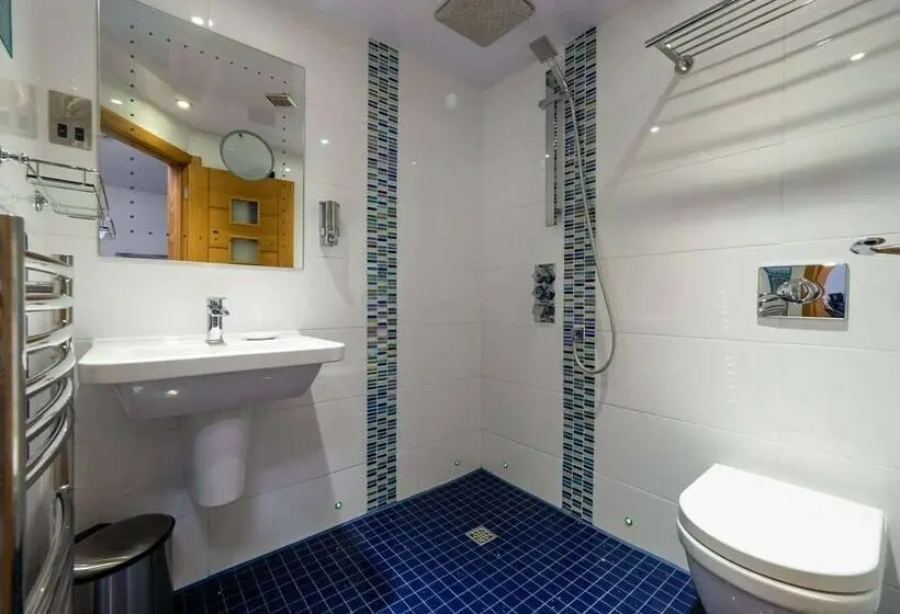 Casa 1 Dormitori, Wayside Cottage
