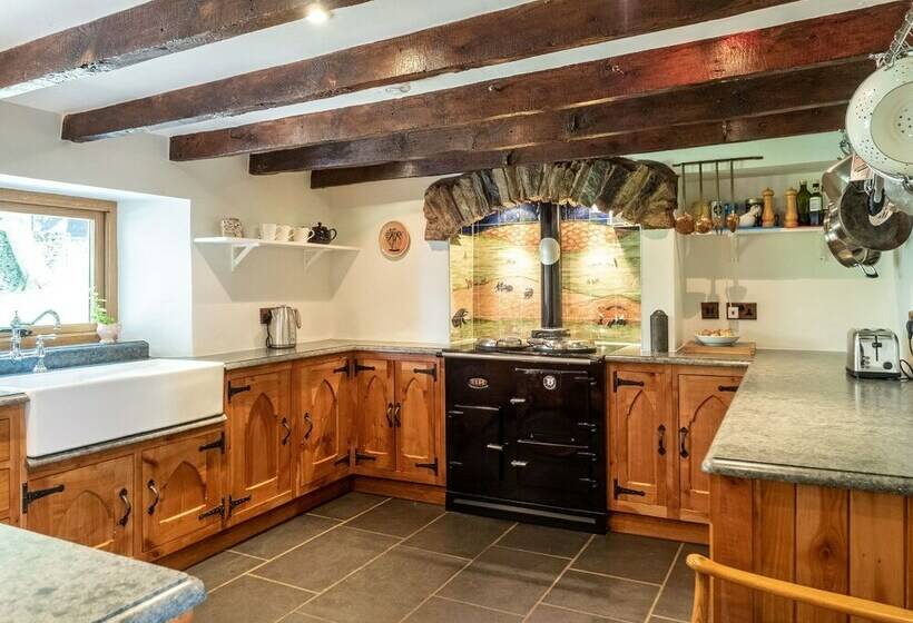 1ベッドルームハウス, Wayside Cottage