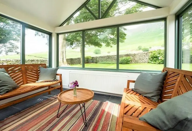 Casa 1 Dormitori, Wayside Cottage