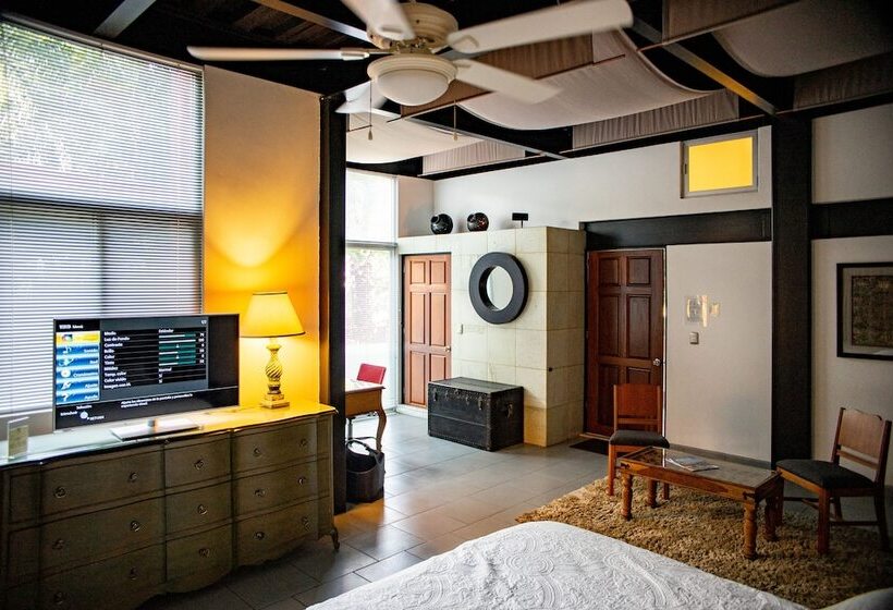 豪华套房, Casa Chu