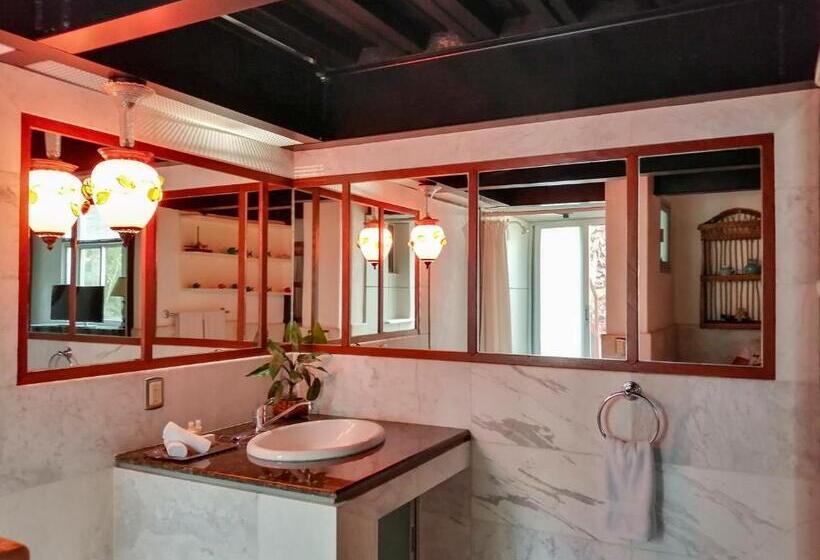 小型套房带阳台, Casa Chu