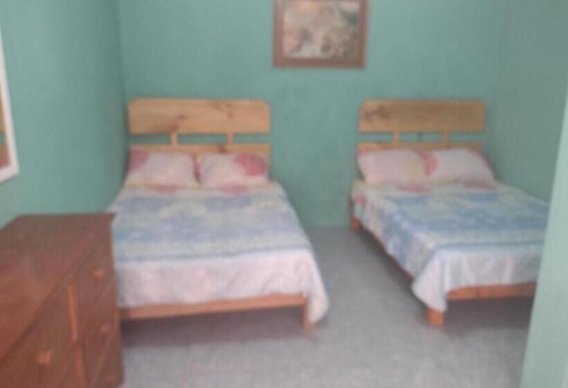 Chambre Quadruple Standard, Hostal Eclipse Oaxaca