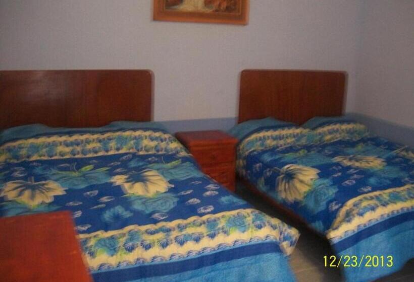 Chambre Quadruple Standard, Hostal Eclipse Oaxaca