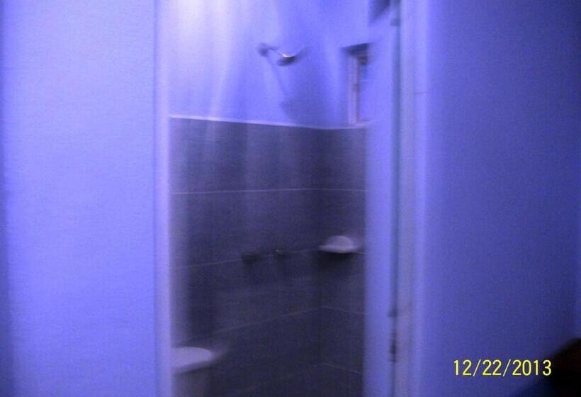 Chambre Quadruple Standard, Hostal Eclipse Oaxaca