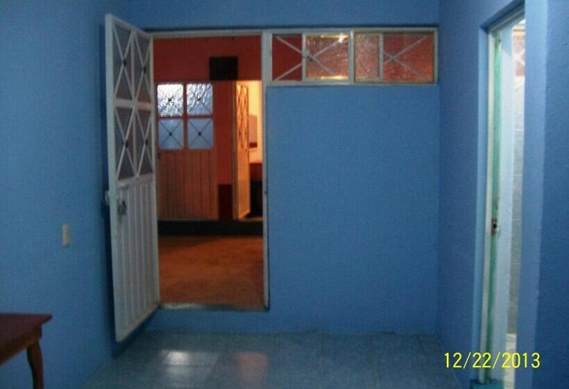 Chambre Quadruple Standard, Hostal Eclipse Oaxaca