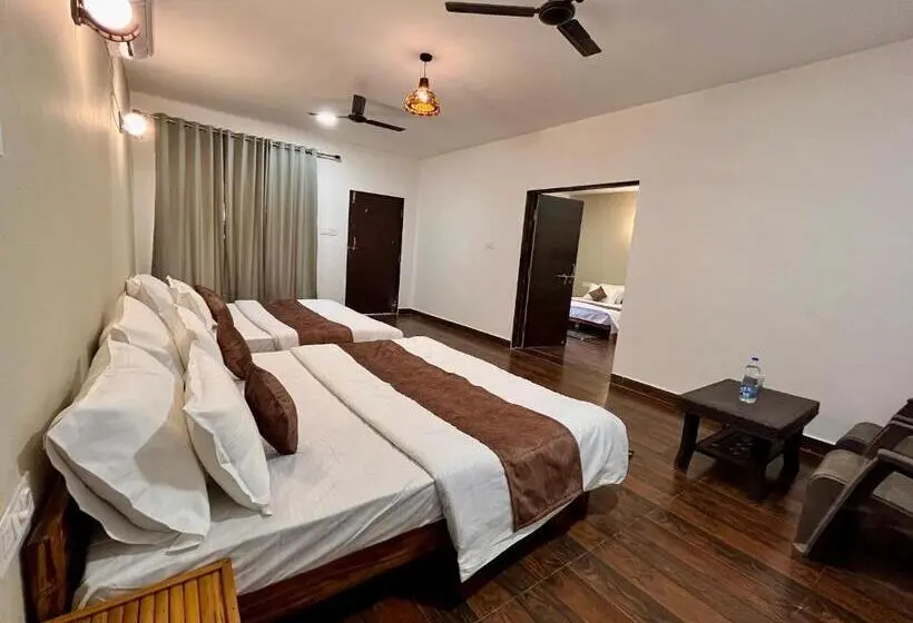 スイート（家族用）, Grand Narmada Jungle Homestay Resort Bandhavgarh