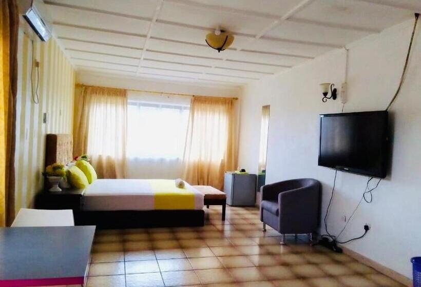 اتاق سوپریور, Zunox Guest House