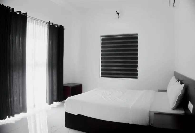 デラックススイート, Rockdale Resort