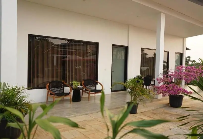 デラックスルーム, Lucca Resort & Residence