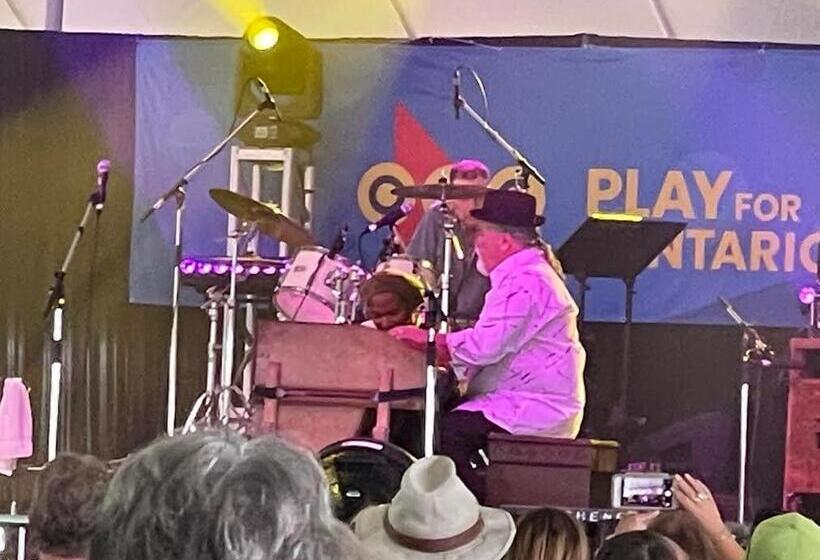 غرفة سوبيريور, Hammer Haus Iii