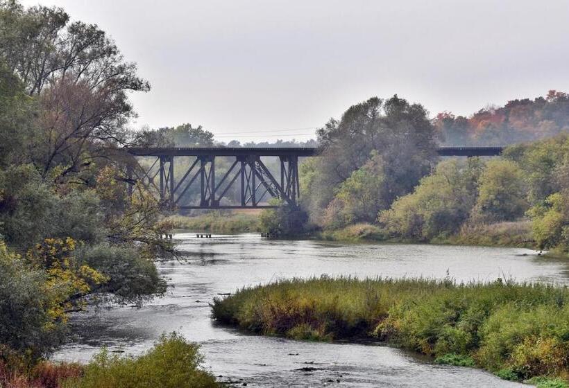 غرفة قياسية, Hammer Haus Iii