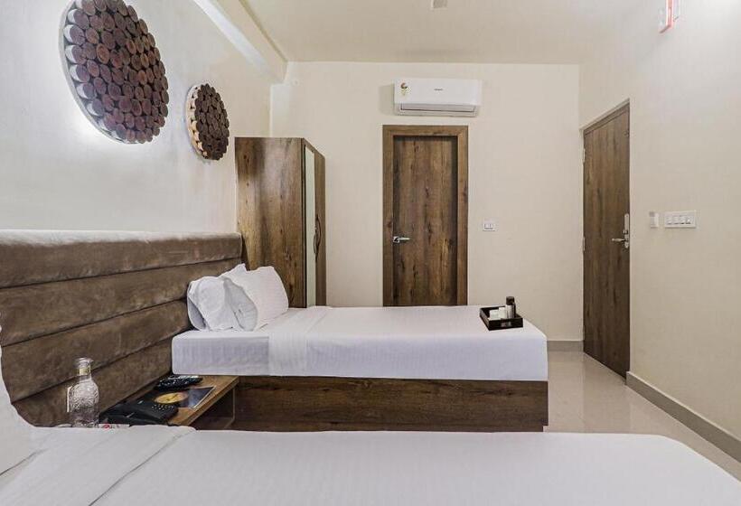 스탠다드 룸, Super Townhouse Marina