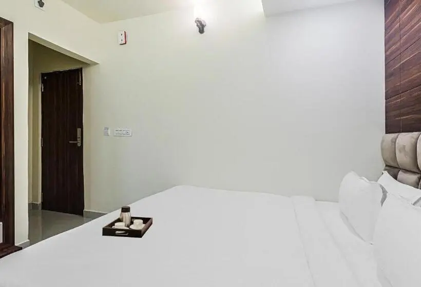اتاق لوکس, Super Townhouse Marina