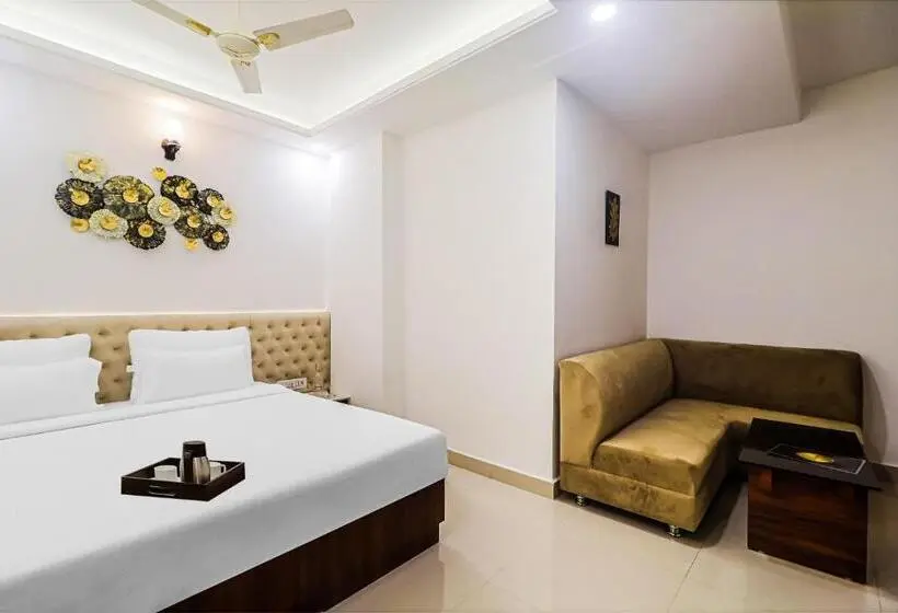 سوییت, Super Townhouse Marina