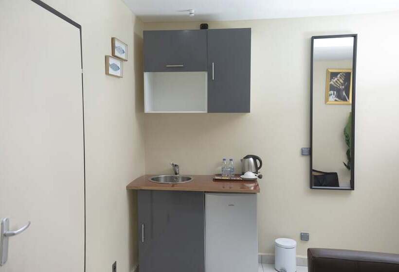 סוויטת ג'וניור, Bnb Hotel Spa