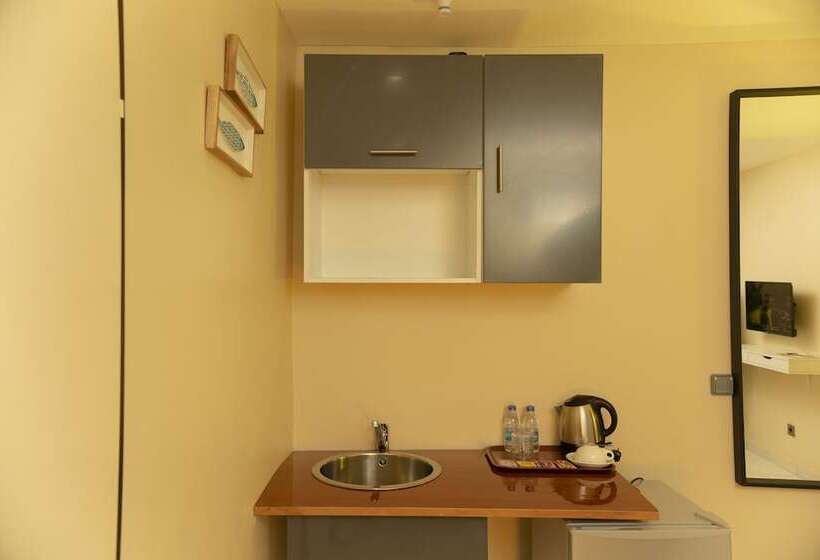 סוויטת ג'וניור, Bnb Hotel Spa