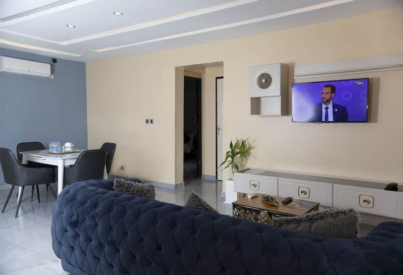 سوییت اجرایی, Bnb Hotel Spa
