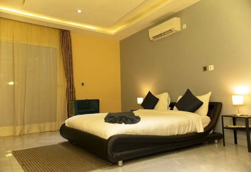 سوییت اجرایی, Bnb Hotel Spa