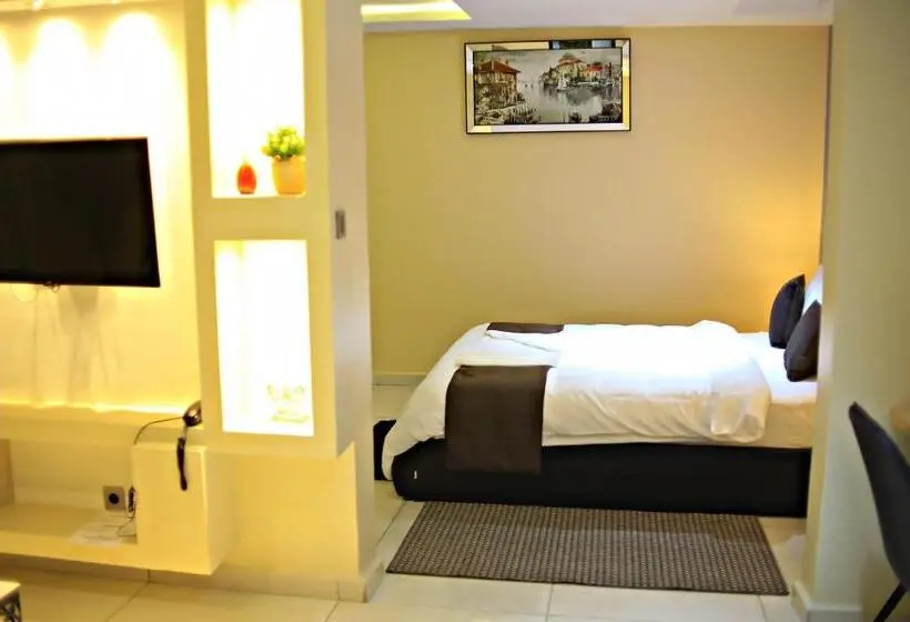سوییت جونیور لوکس, Bnb Hotel Spa