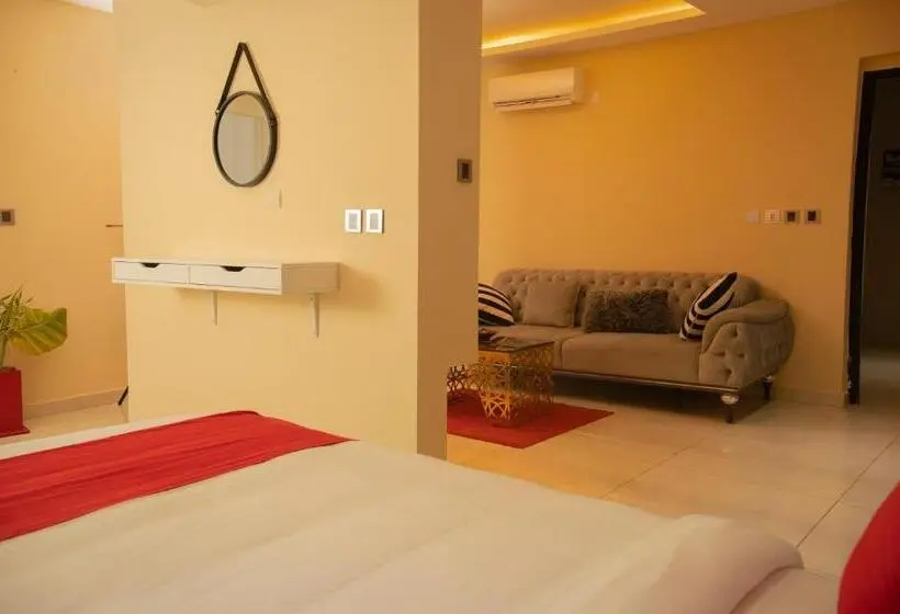 سوییت جونیور لوکس, Bnb Hotel Spa