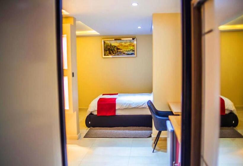 סוויטה, Bnb Hotel Spa