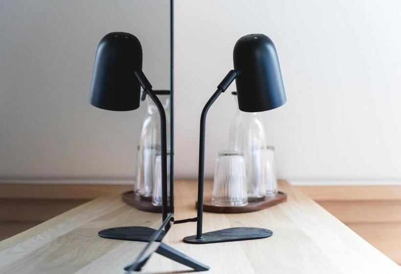 带大床的标准间, Isabella Boutique